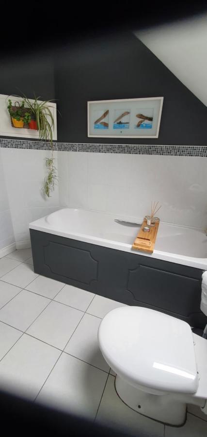 Grove Bed & Breakfast Coleraine Esterno foto